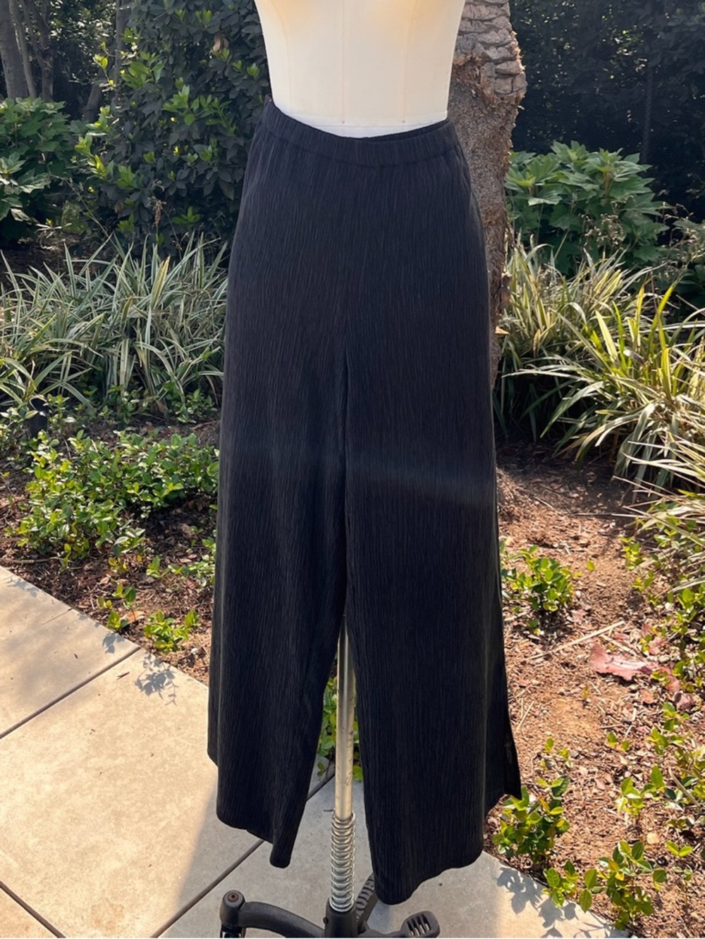 NWT Eileen Fisher "Wide Ankle Pant" - size XL